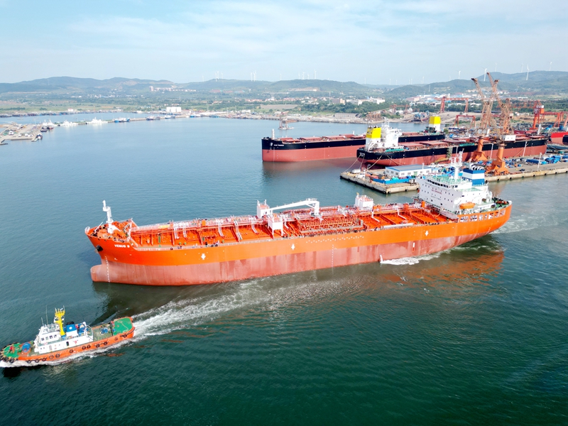 Demonstrating Strength with Early Delivery! Jinglu Shipyard Successfully Delivers MR Chemical Tanker VENUS 9